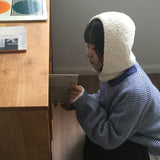 Tumb woolen soft button balaclava