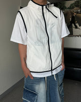 SM diagonal hood vest White