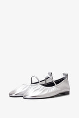 TUTU FLAT IN SILVER LINING