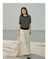 Minimal Vintage Washing Embroidered Denim Pencil Skirt