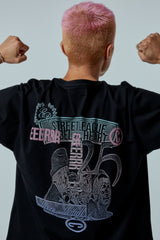 ストリートリーグ グラデーションアートワーク ロゴ オーバークロップフィット Tシャツ (ブラック)