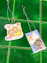 UnsocialNight original design wooden tone cute Oli frog oliwa co-branded イラスト入りアロマセラピーカード