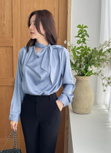 Elnon Drape Satin Tie Blouse