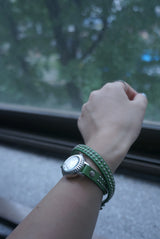 GREEN STUD ◇ CHOKER OR WATCH