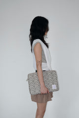 Leopard laptop pouch _ 13-14inch