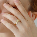SAND DUNE TWIST RING (GOLD)
