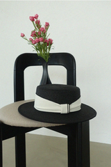 MONO RIBBON STRAW BOATER HAT