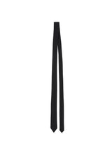 Classic Slim Necktie (BLACK)
