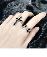 Black flower Ring