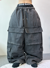 FRONT CARGO BALLOON DENIM PANTS💙🖤 - 2 COLORS