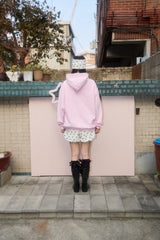 LEO SHAKIRI LOGO HOODIE (PINK)