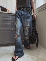 Lining Destroyed Denim Pants