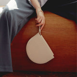 HALF MOON_black