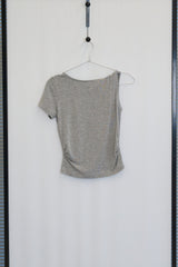 アシンメトリックツイステッドショルダートップ (Gray)