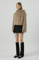 COMELY soft fur crop hoodie jacket [beige]