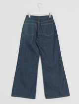 Ismi Non-Fade Wide Bootcut Denim Pants
