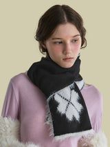 DOUBLE CLOVER MUFFLER IN BLACK