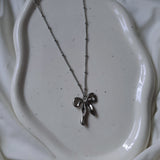 [I-DLE ミンニ Necklace] バレエリボンネックレス (Stainless Steel)