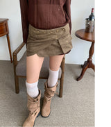 グラインスエードボタンポケットミニラップスカート(Khaki)