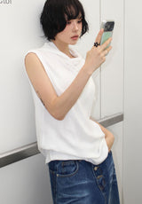 RIBBED HOODED SLEEVELESS