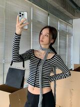 オーウェンストライプワイドユーネックロングスリーブTシャツ