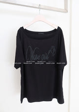off-shoulder lettering boxy short-sleeved T-shirt