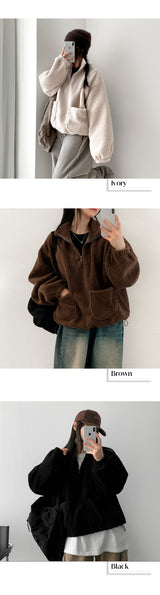 Hearty High-Neck Pocket Dumble Wool Soft Half Zip-Up