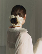 26SS★ Plump Twist Satin Scrunchie