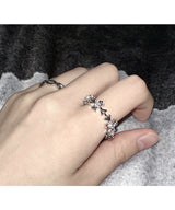 Silver flower Ring