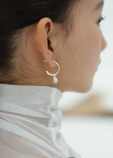 [MADE] GROTTO EARRING 07 - RAINBOW MOONSTONE