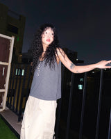 (2color) Mismatched Button Neck Slub Sleeveless Tee