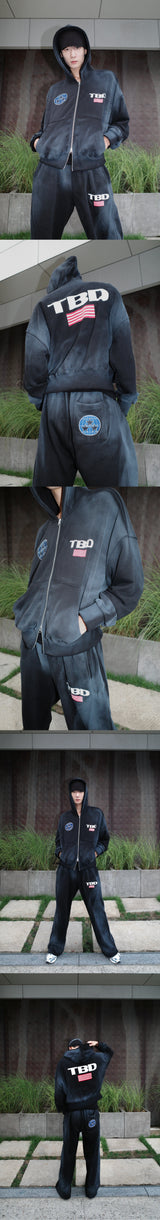 TBD ワールドロゴスプレーフーディージップアップ ブラック