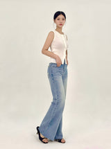 2ND REORDER EMBROIDERED FLARE JEANS code 25101
