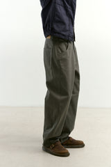 Semi Curved Herringbone Twill Pants (Khaki)