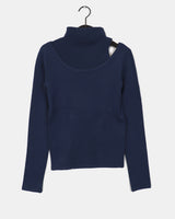 Lume unbalanced shoulder slit turtleneck knitwear