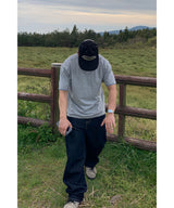 Back-banding raw denim pants