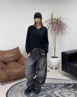 Faren Damaged V-neck Knit