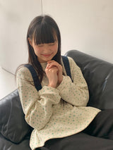 フェム フラワー オーバー ラウンド ロングスリーブ Tシャツ