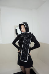 Smile quilted hat muffler