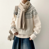 Snowflake Pogeun Nordic Round Knitwear