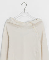 Lahomi Diagonal Ribbed Button Hood Long Sleeve Tee