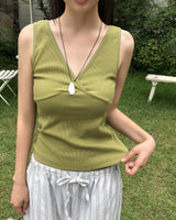 Piyo V-neck V-neck lace sleeveless shirt
