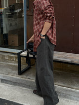 Cut line reverse pants