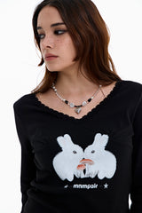 Rabbit Lace V-Neck Tee [Black]