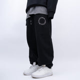 BBD エンシェント メタル サークル ロゴ スウェットパンツ (Black)