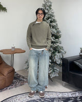 Rubed diagonal zip-up knit
