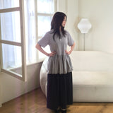 ラッフルTシャツ