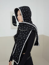 Smile quilted hat muffler