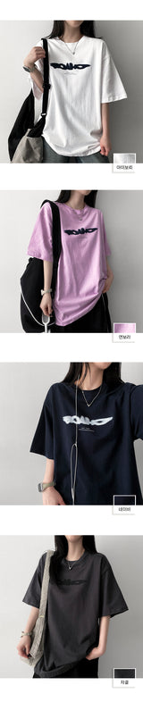 カオショートスリーブTシャツ