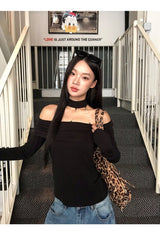 Strap Off-Shoulder Black Chain Long Sleeve Tee